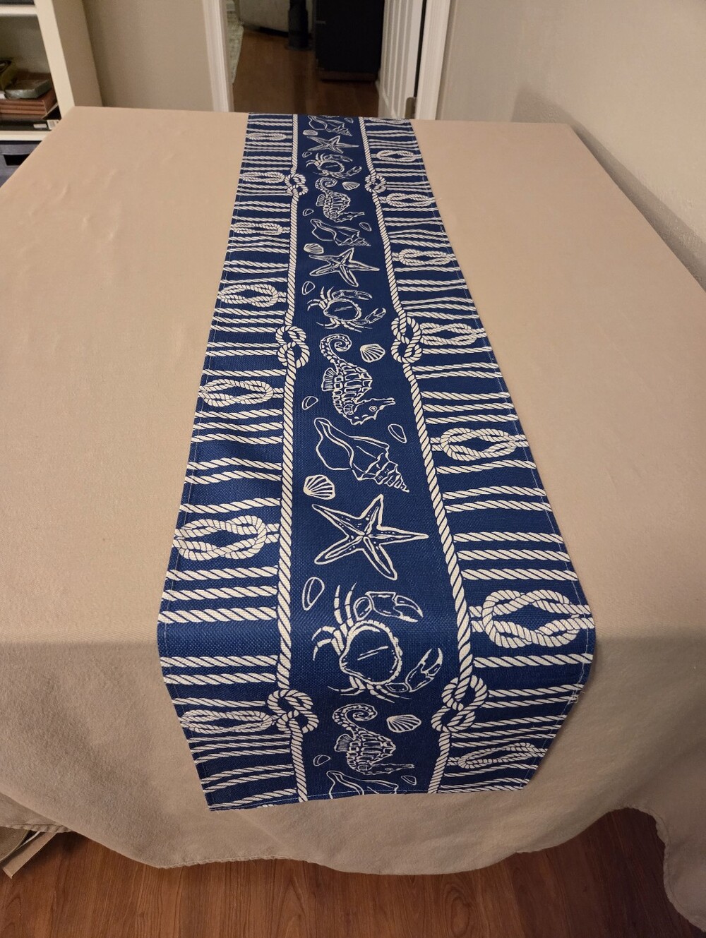 NAUTICAL KNOTS & SEA CREATURES TABLE RUNNER - Picture 5 of 6